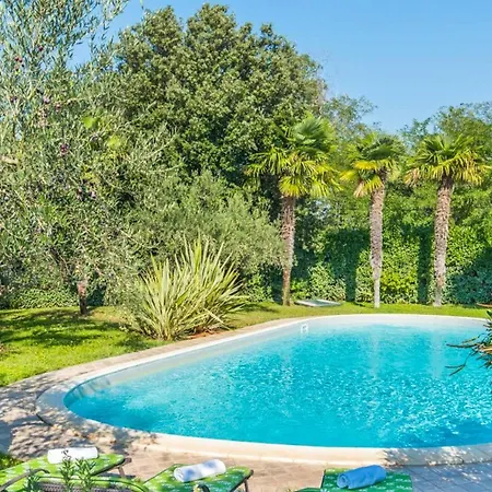 Villa Seka *